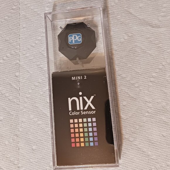 Nix Mini 2 Color Sensor Colorimeter - Portable Color Matching Tool - Picture 1 of 15